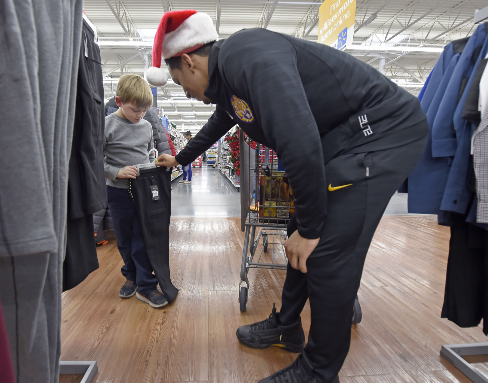 BR.walmartwade0076.121517 bf